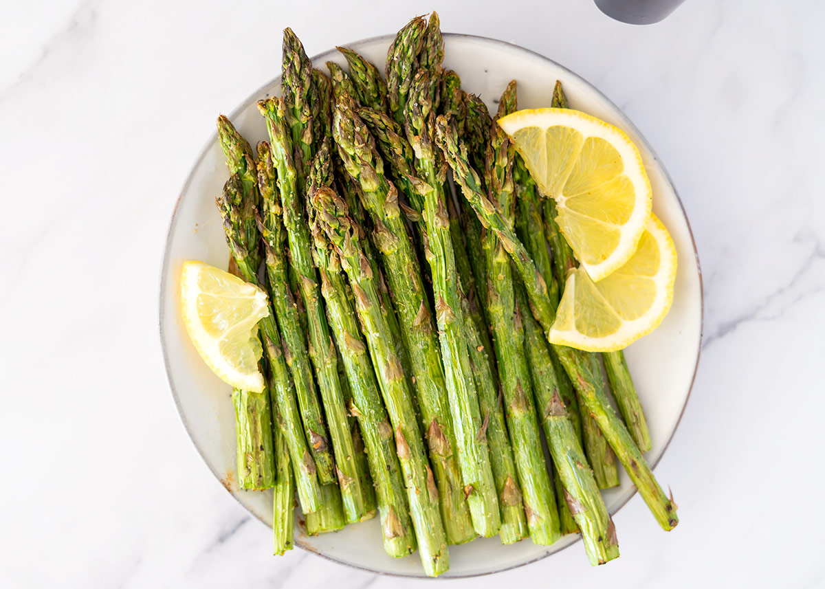 Espárragos verdes en airfryer (¡Crujientes en 10 minutos!)